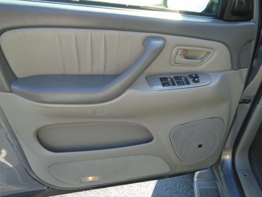 2002 Toyota Sequoia - $7,995