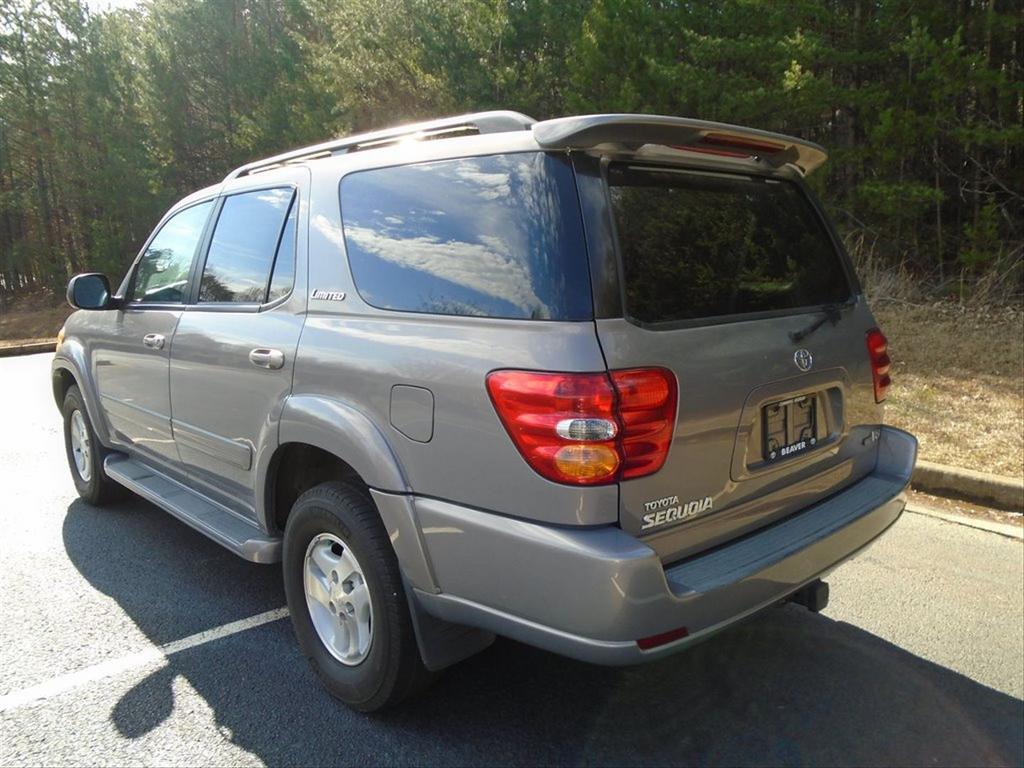 2002 Toyota Sequoia - $7,995