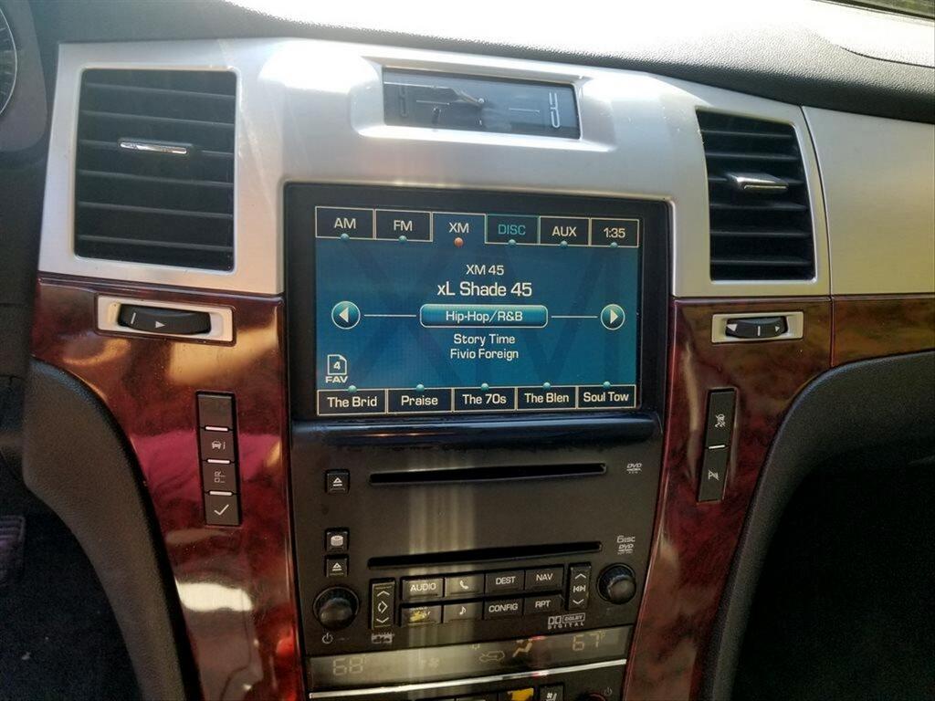 2007 Cadillac Escalade - $12,595