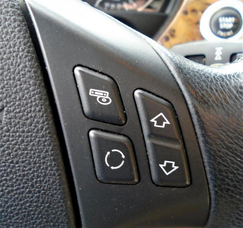 2008 BMW 3-Series 328i photo