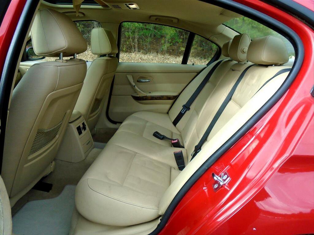 2008 BMW 3-Series 328i photo