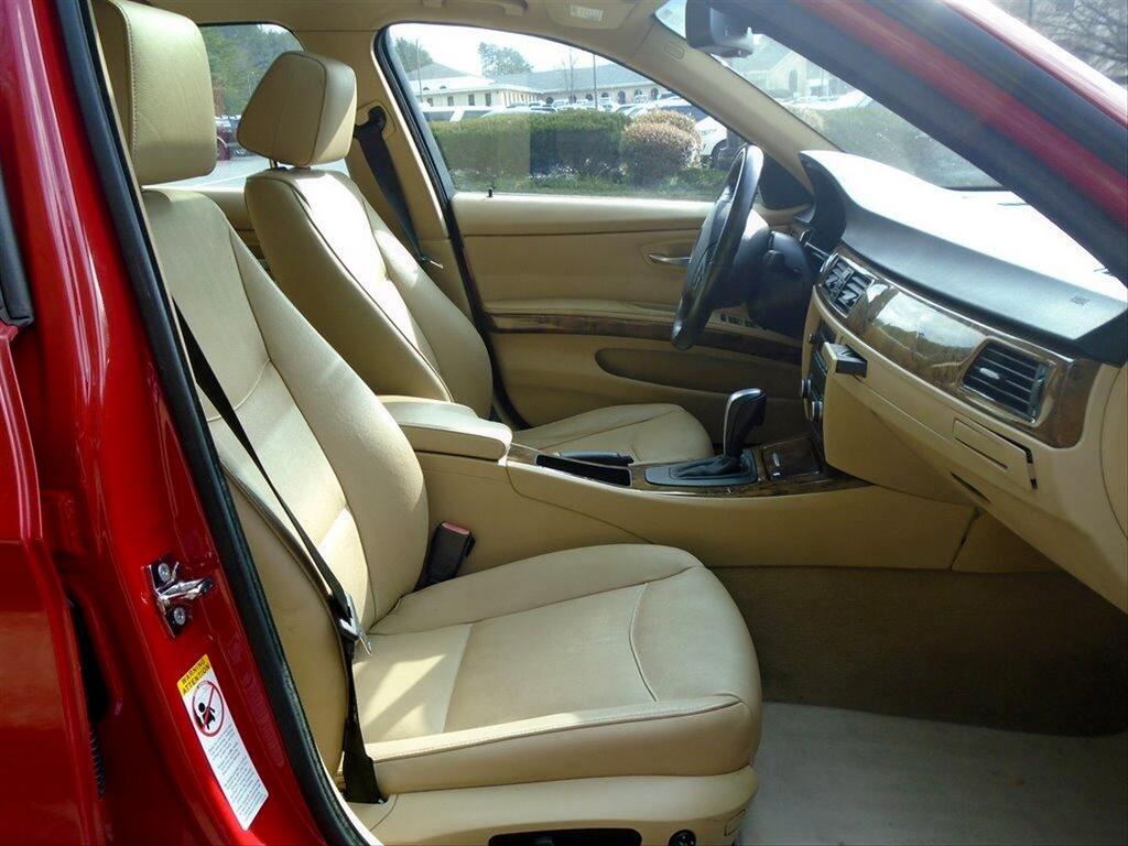 2008 BMW 3-Series 328i photo
