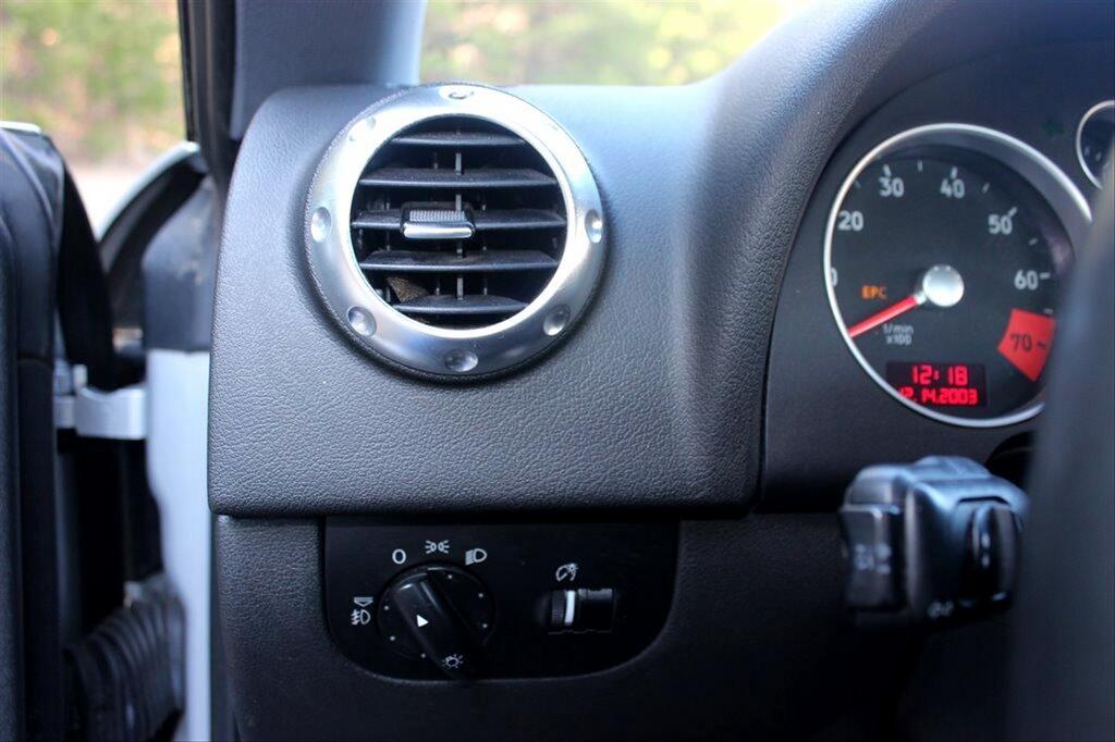 2004 Audi TT - $8,595