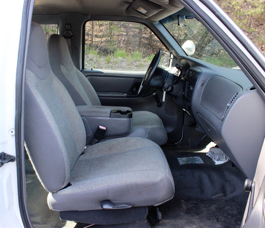 2002 Ford Ranger - $8,595