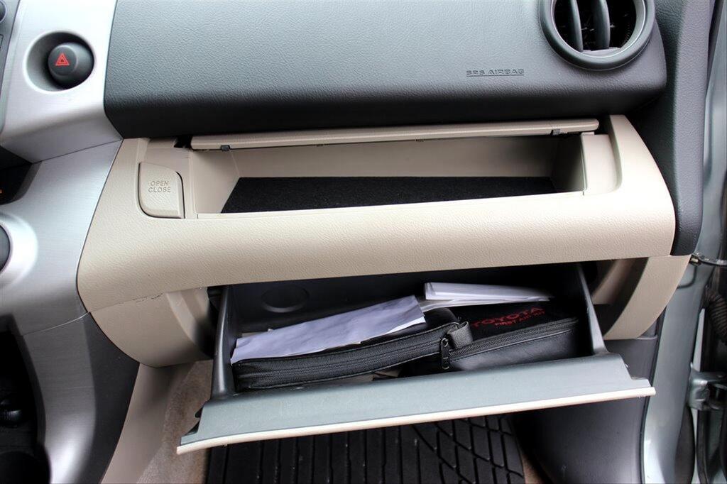 2007 Toyota RAV4 photo