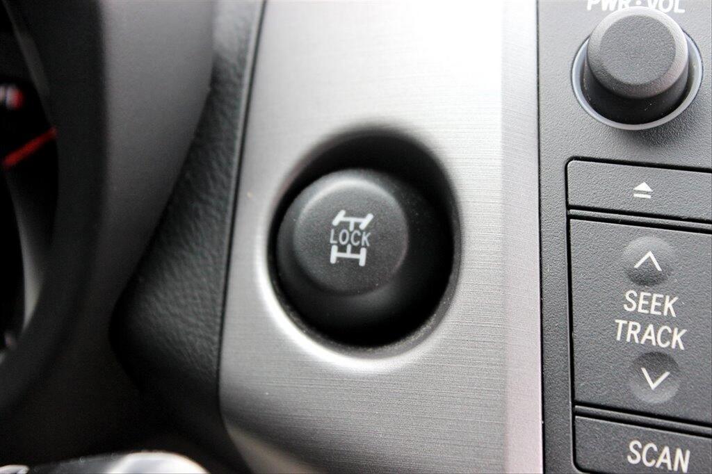 2007 Toyota RAV4 photo