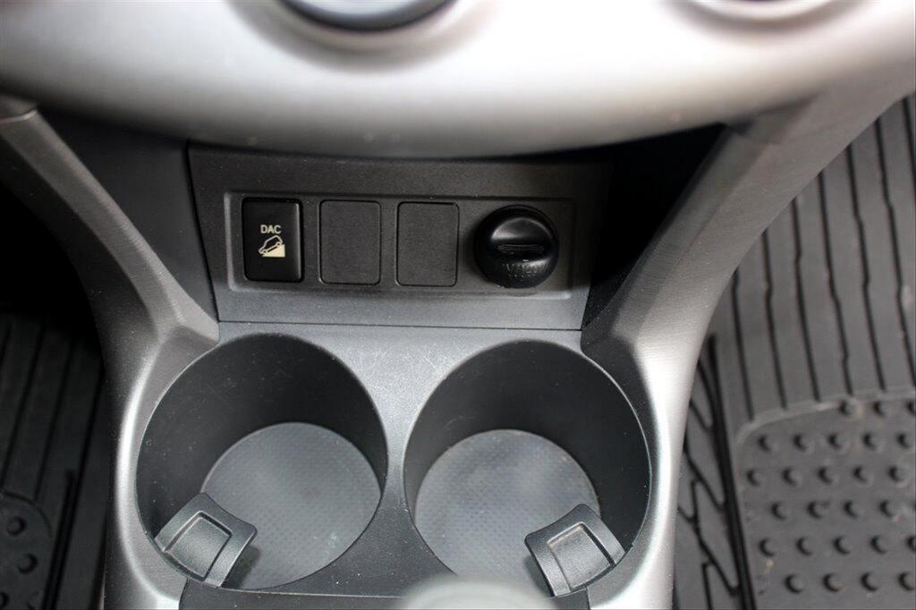 2007 Toyota RAV4 photo