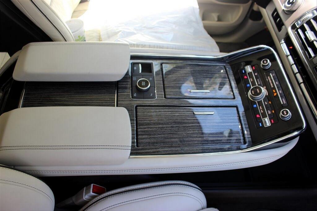 2020 Lincoln Navigator - $80,595