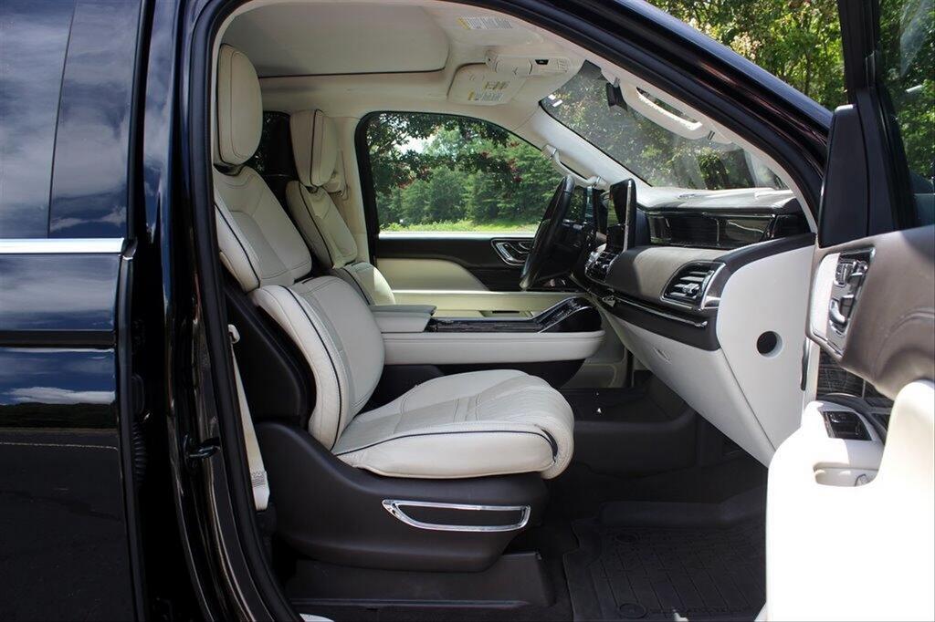 2020 Lincoln Navigator - $80,595