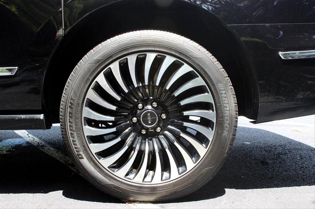 2020 Lincoln Navigator - $80,595