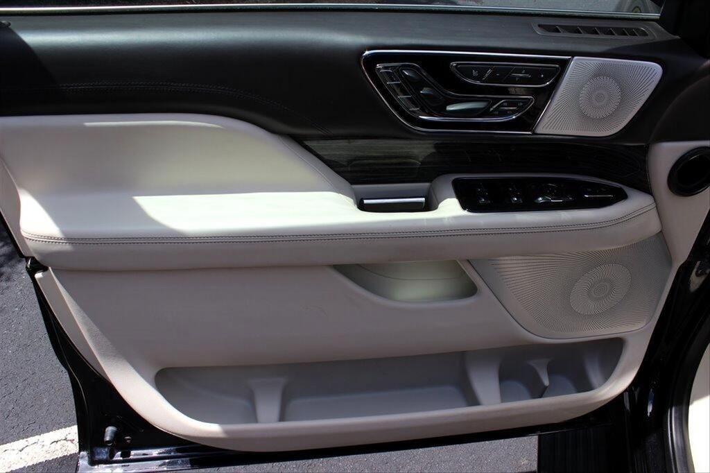 2020 Lincoln Navigator - $80,595