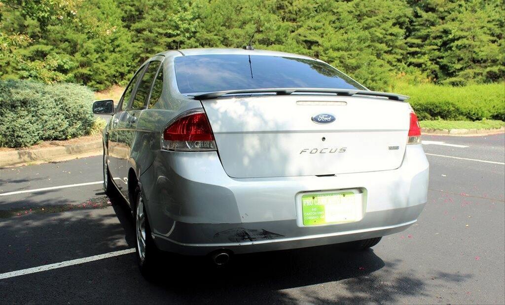 2008 Ford Focus SE photo