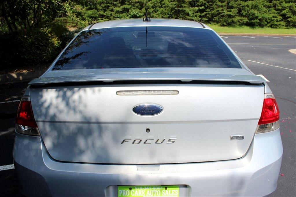 2008 Ford Focus SE photo