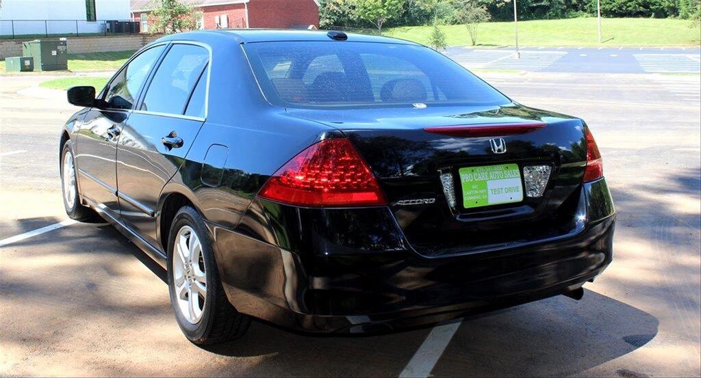 2007 Honda Accord - $10,595