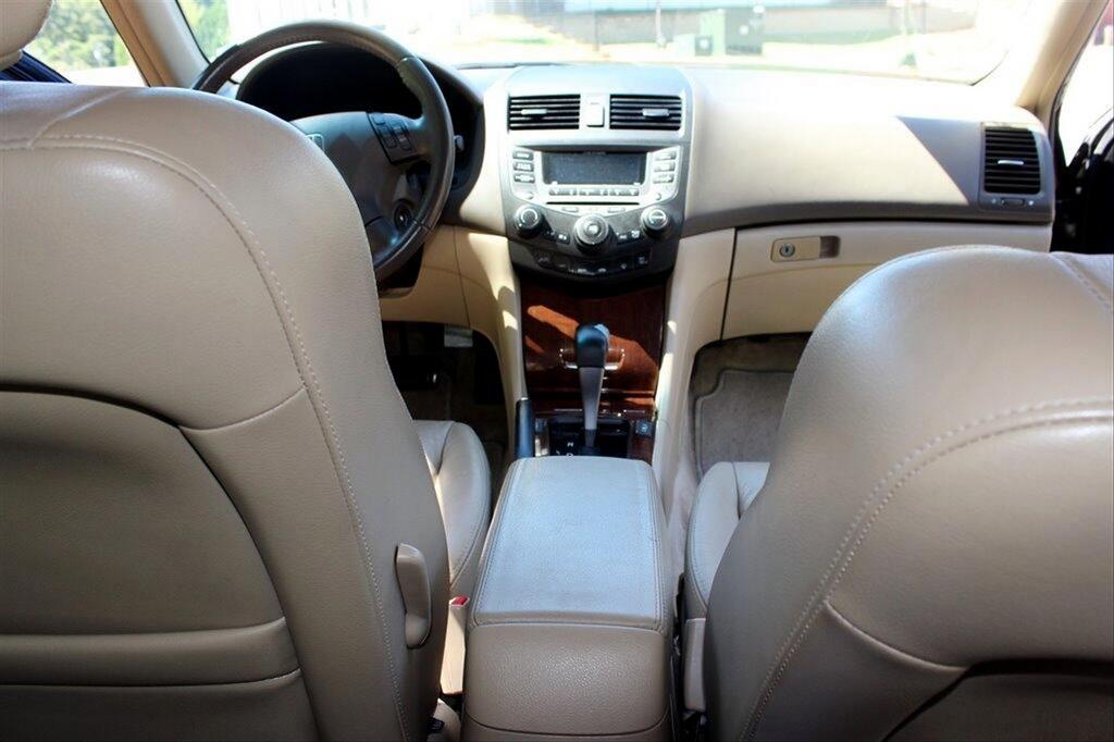 2007 Honda Accord - $10,595