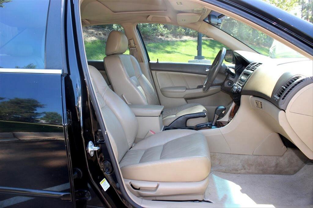 2007 Honda Accord - $10,595
