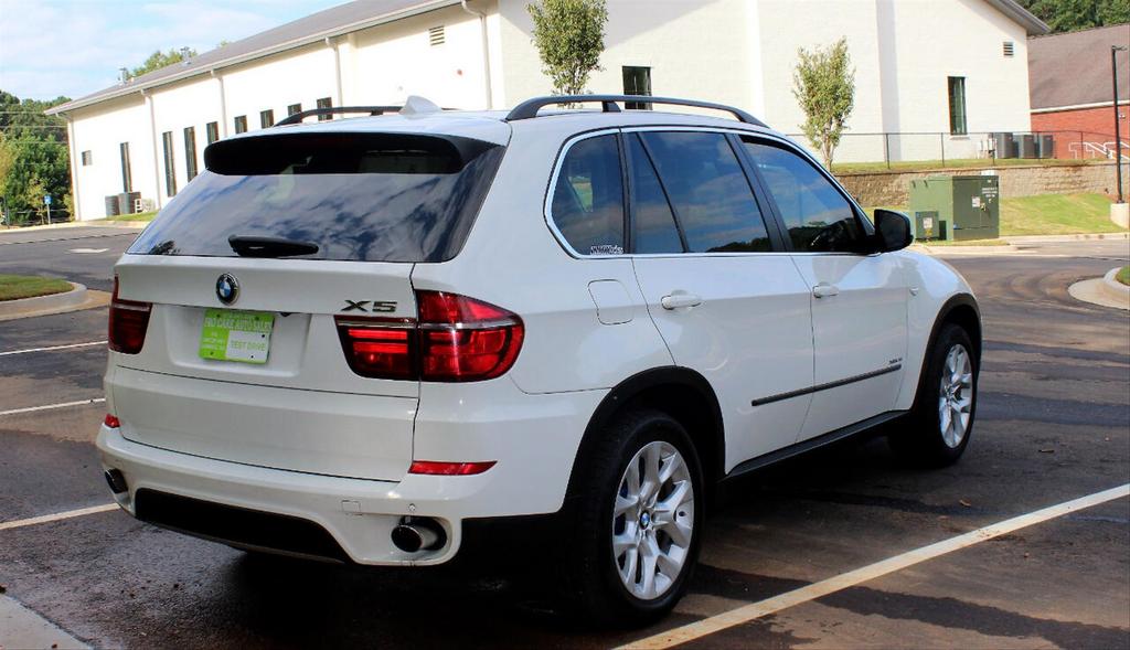 2013 BMW X5 xDrive35i photo