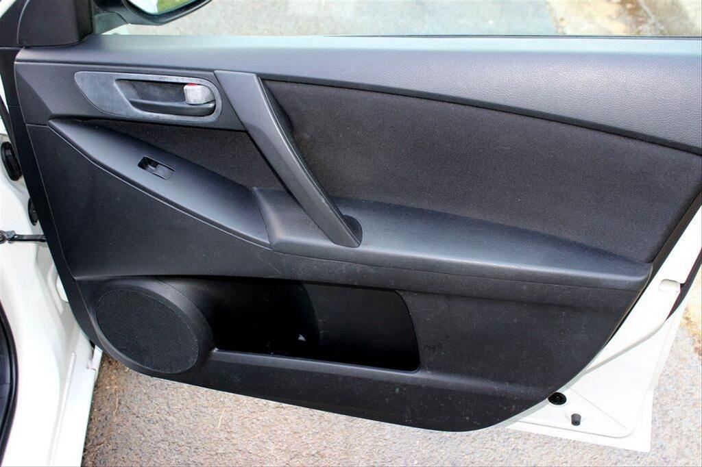 2010 MAZDA MAZDA3 - $6,995