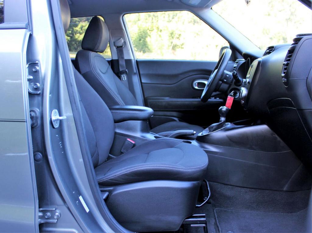 2015 Kia Soul - $11,995