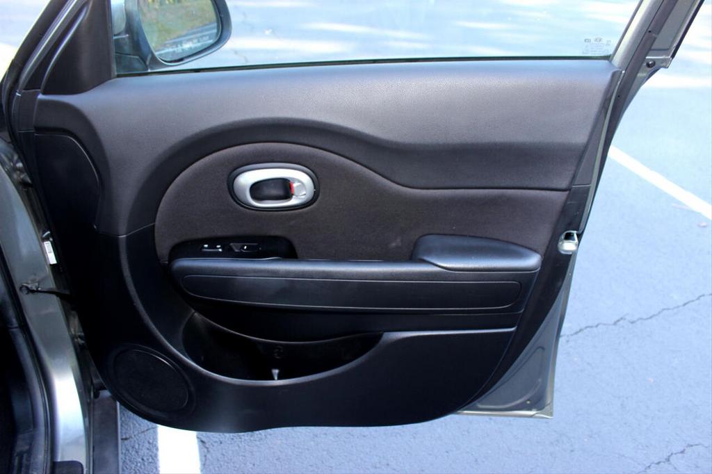 2015 Kia Soul - $11,995