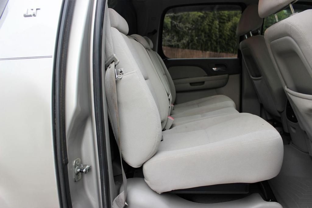 2007 Chevrolet Avalanche - $10,995