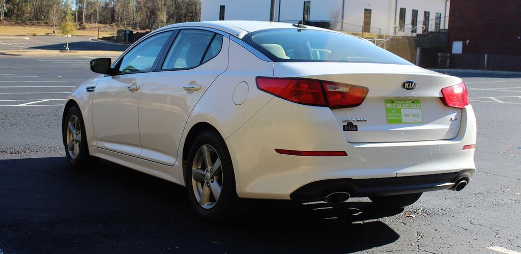 2015 Kia Optima LX photo