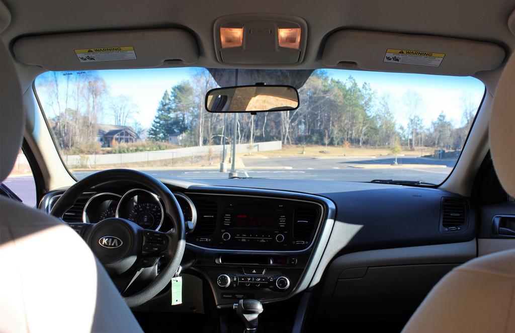 2015 Kia Optima LX photo