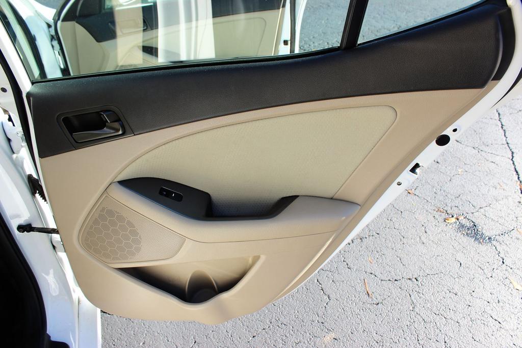 2015 Kia Optima LX photo