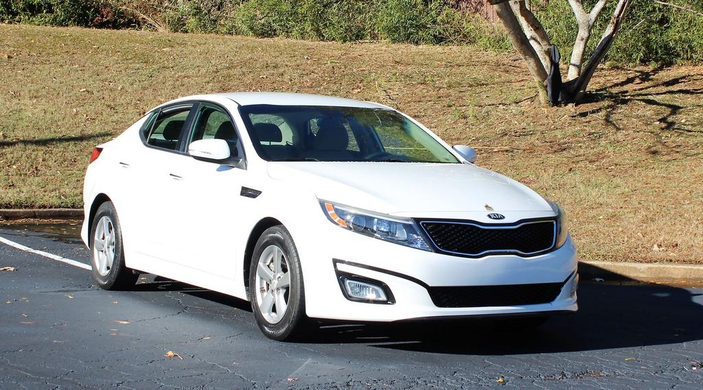 2015 Kia Optima - $13,995