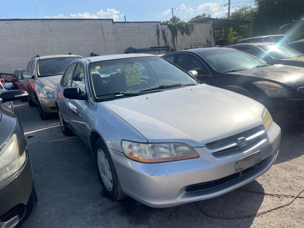 2000 Honda Accord LX photo