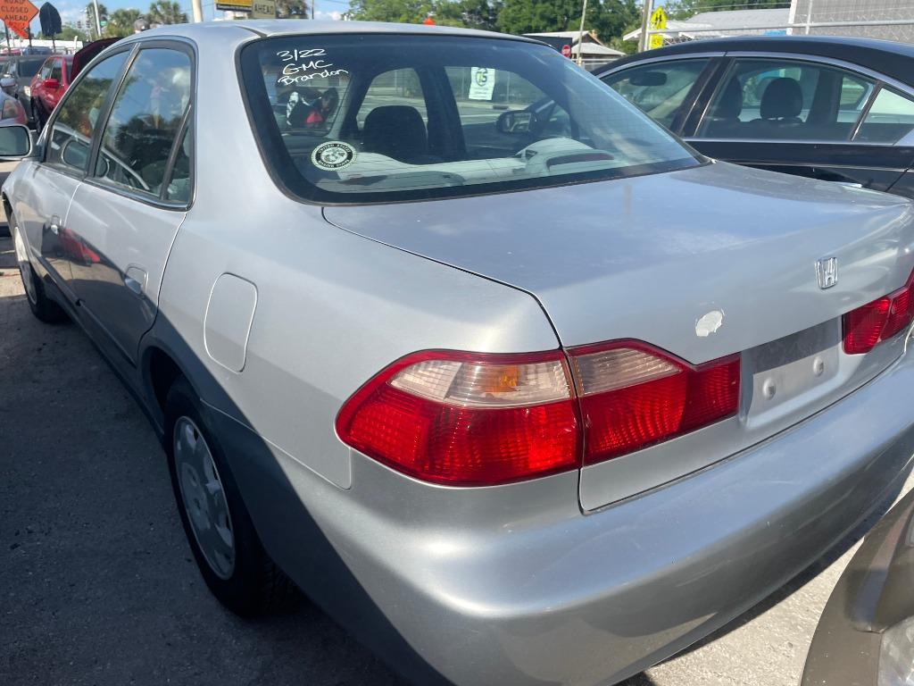 2000 Honda Accord LX photo