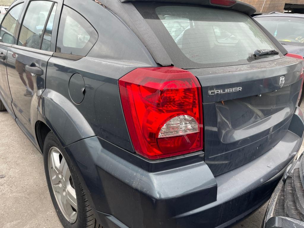 2008 Dodge Caliber SXT photo