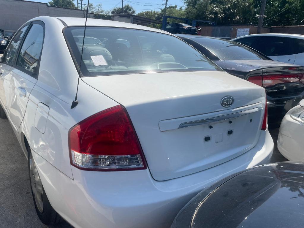 2009 Kia Spectra - $2,550