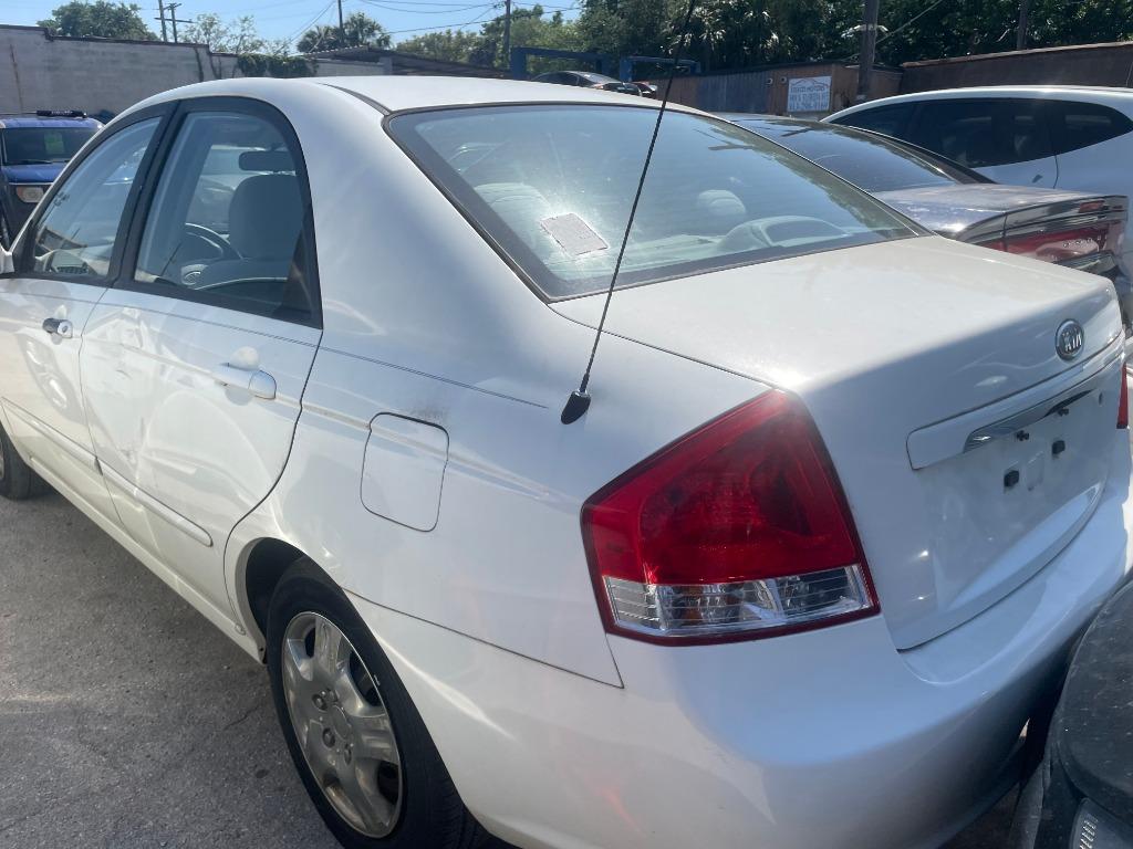 2009 Kia Spectra - $2,550