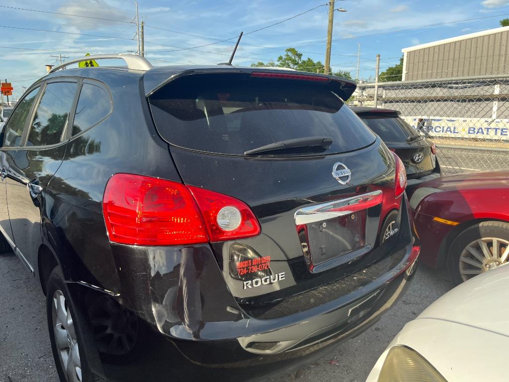 2011 Nissan Rogue - $2,250