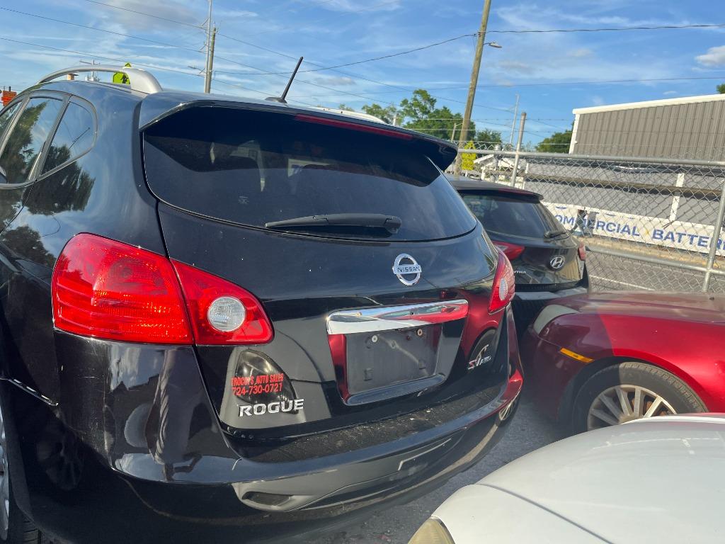 2011 Nissan Rogue - $2,250