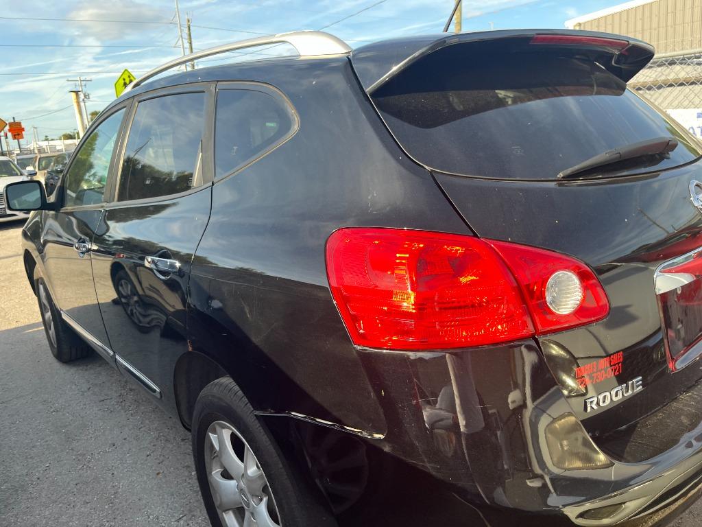2011 Nissan Rogue - $2,250