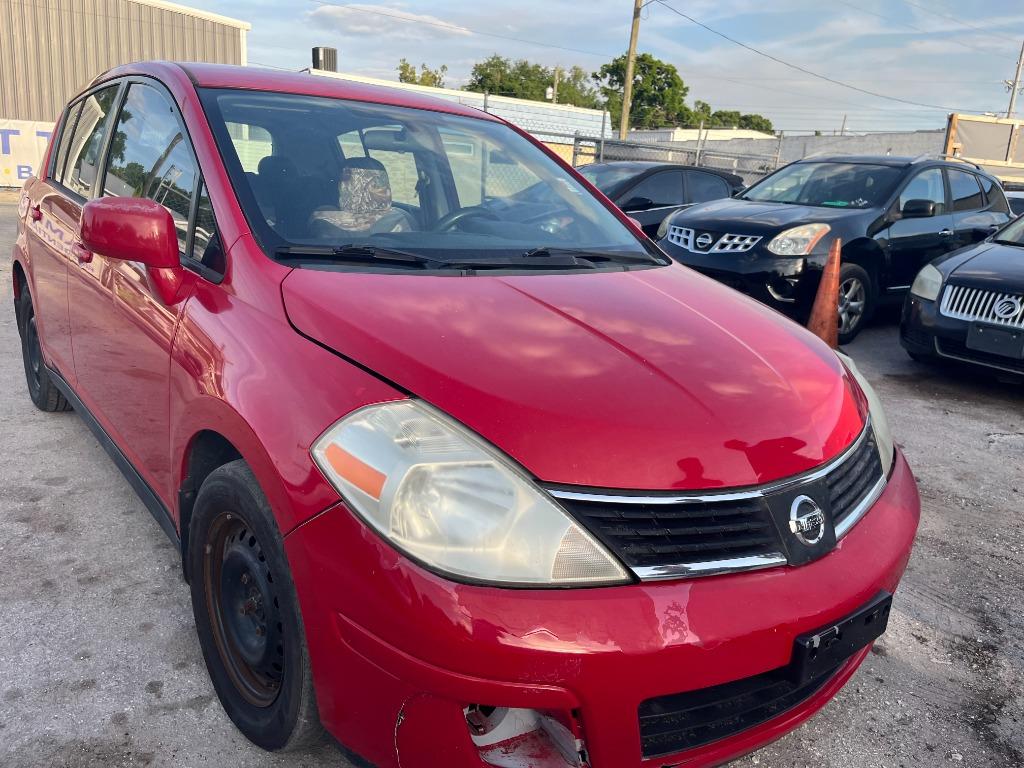 2008 Nissan Versa - $1,950