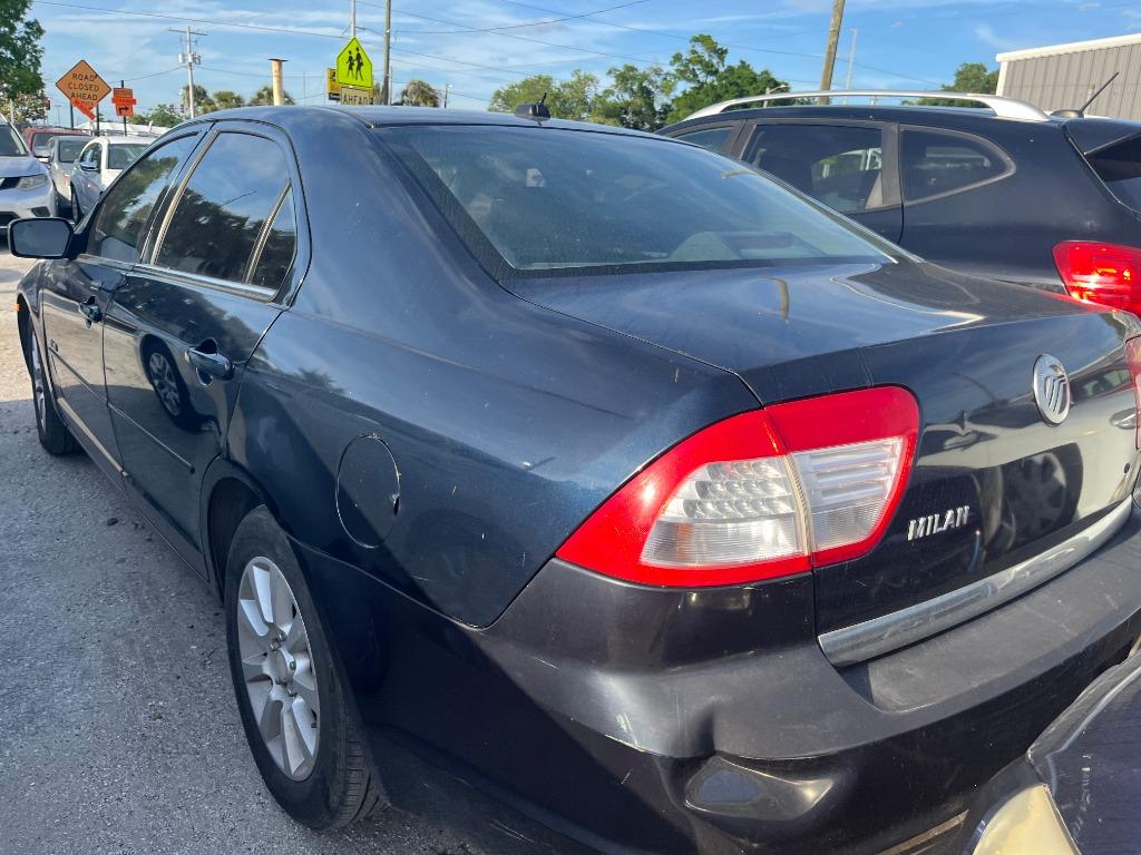 2008 Mercury Milan - $1,950