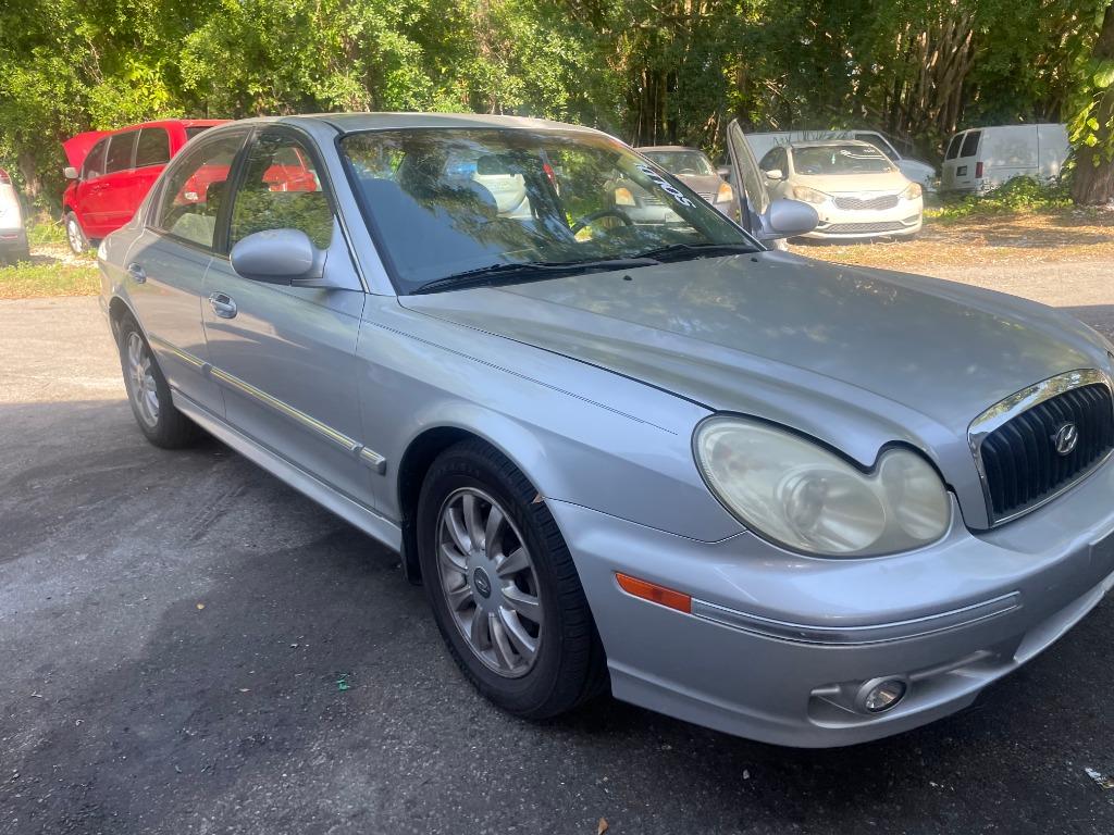 2004 Hyundai Sonata LX photo