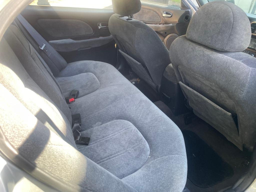 2004 Hyundai Sonata LX photo