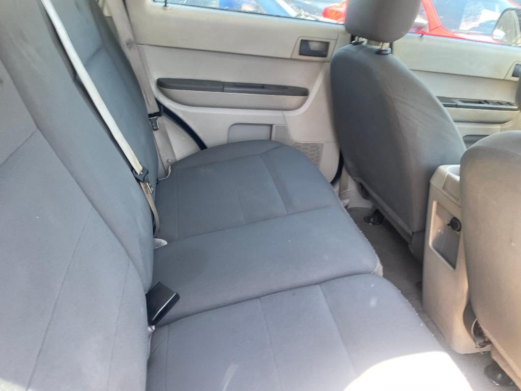 2008 Ford Escape XLS photo