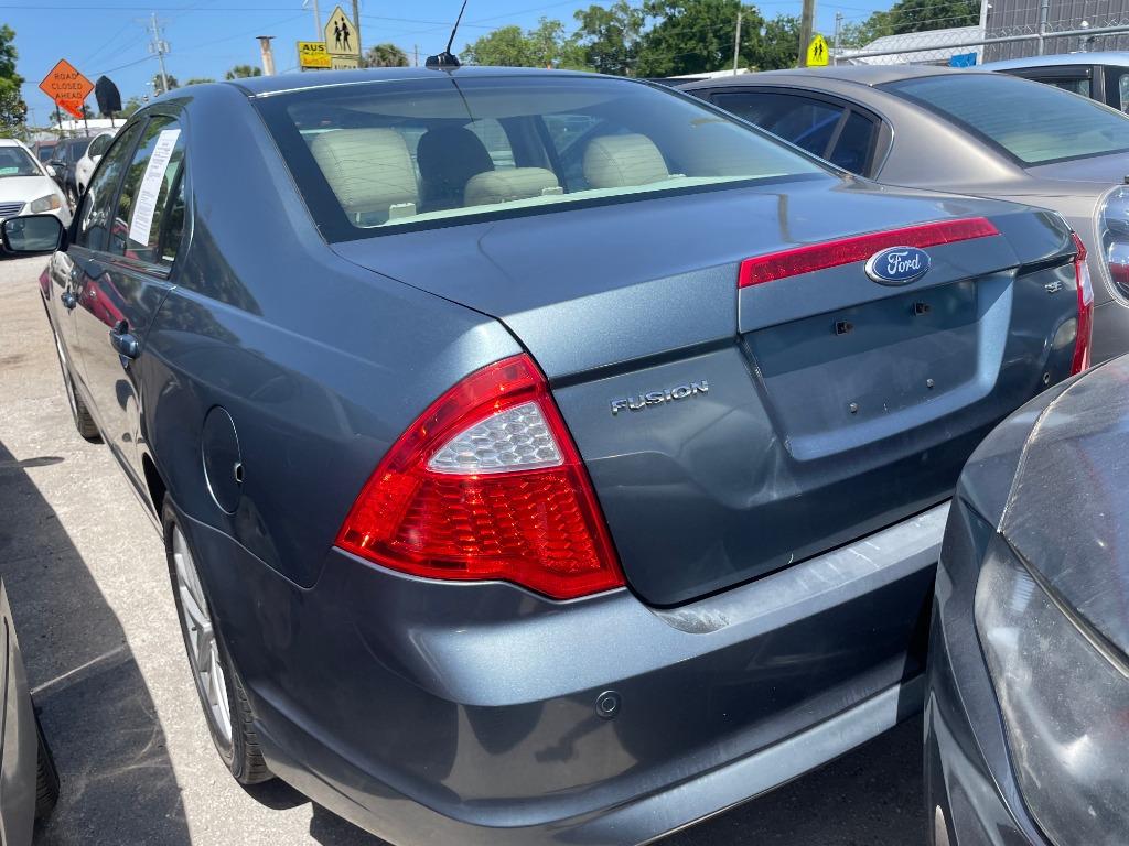 2011 Ford Fusion SEL photo
