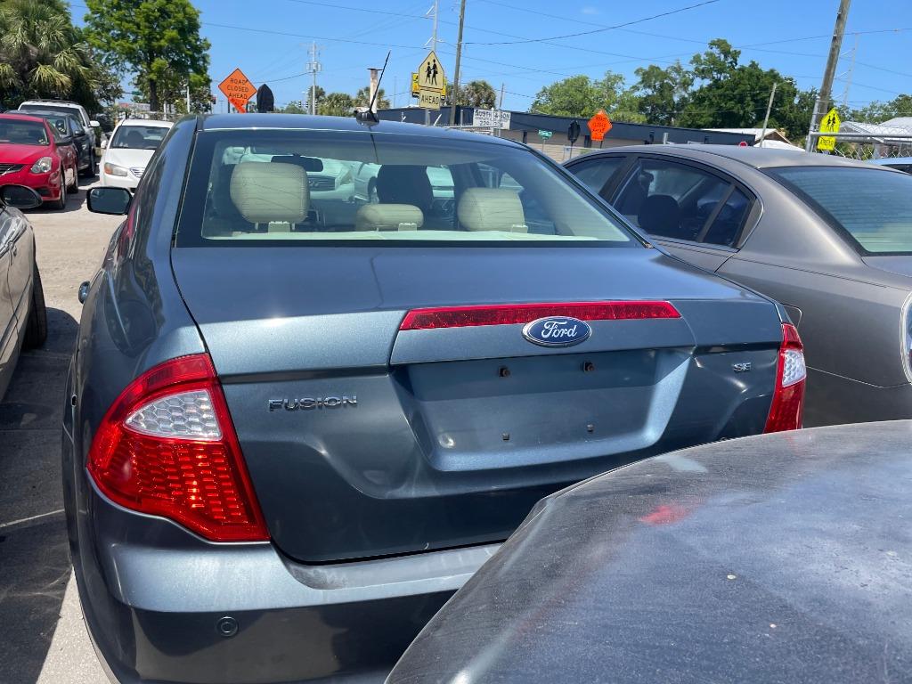 2011 Ford Fusion SEL photo