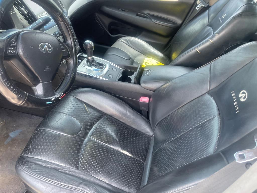 2011 Infiniti MDX photo