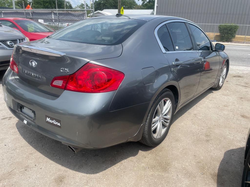 2011 Infiniti MDX photo