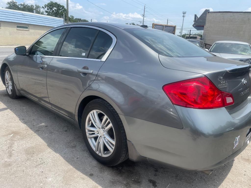 2011 Infiniti MDX photo