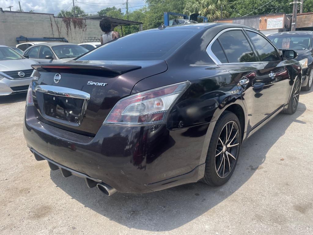 2011 Nissan Maxima 3.5 S photo