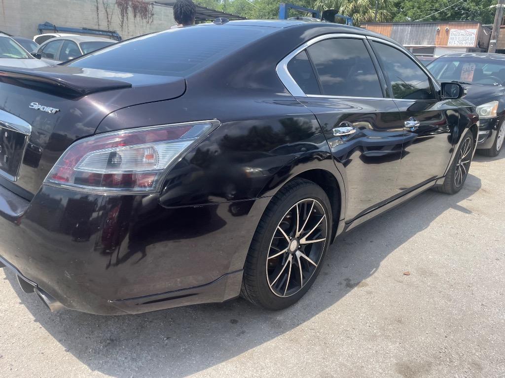 2011 Nissan Maxima 3.5 S photo
