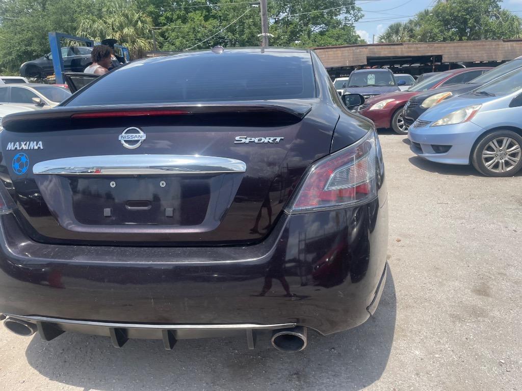 2011 Nissan Maxima 3.5 S photo